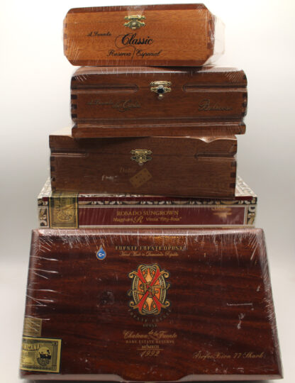 ONE AND ONLY Fuente OpusX PerfecXion 77 Shark Package