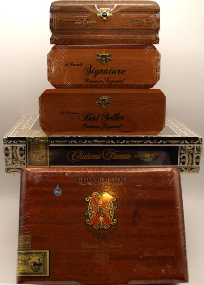 ONE AND ONLY Fuente OpusX Super Belicoso Package