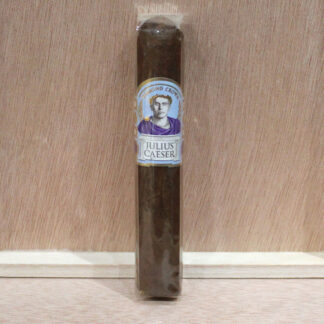 Diamond Crown Julius Caeser Robusto (single)